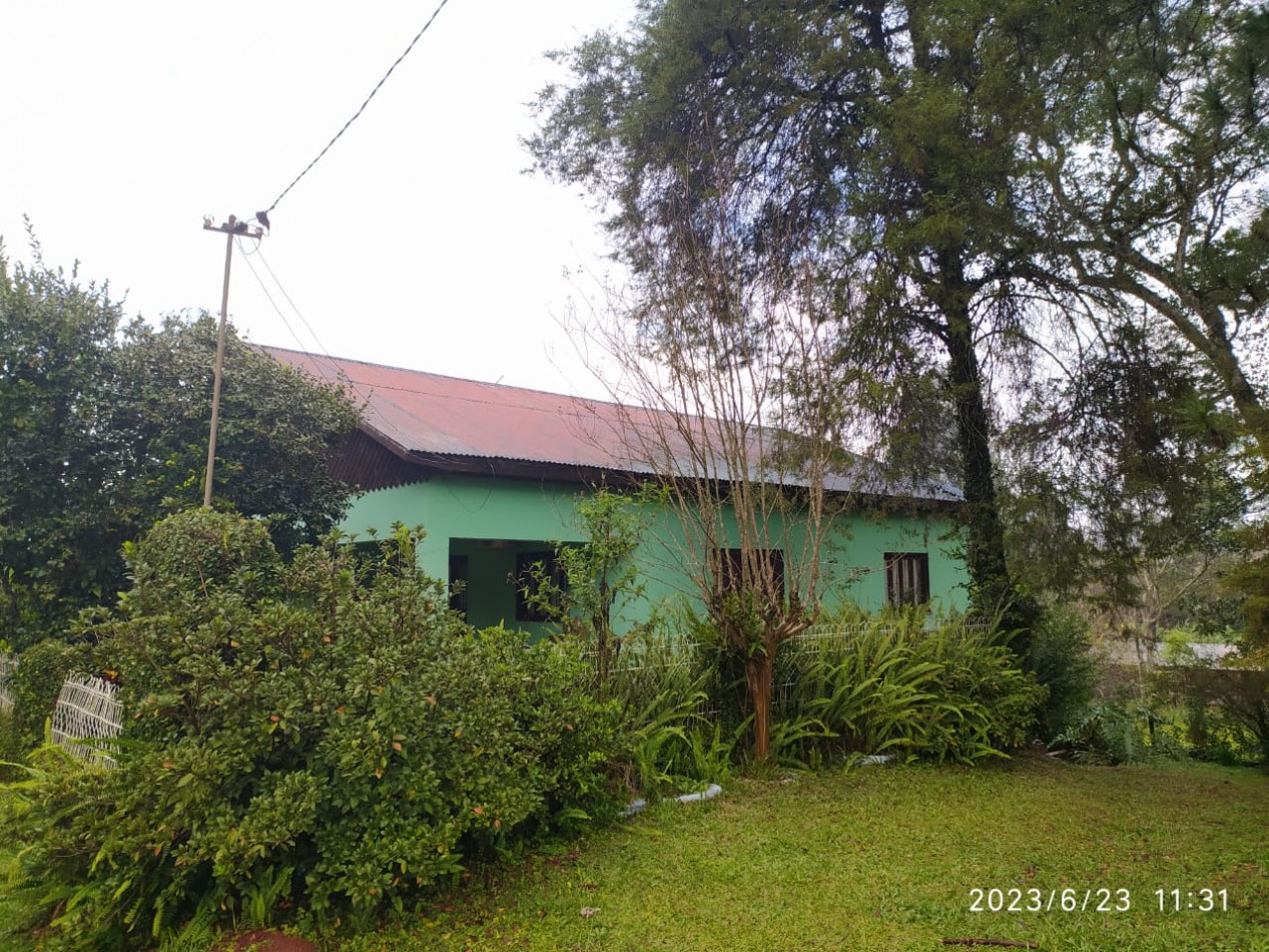 Lote con casa en Dos de Mayo